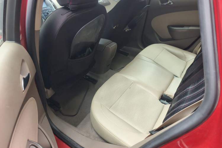 Used Buick GT 2013 GT 1.6L Automatic Fashion Edition Left Rear Seat