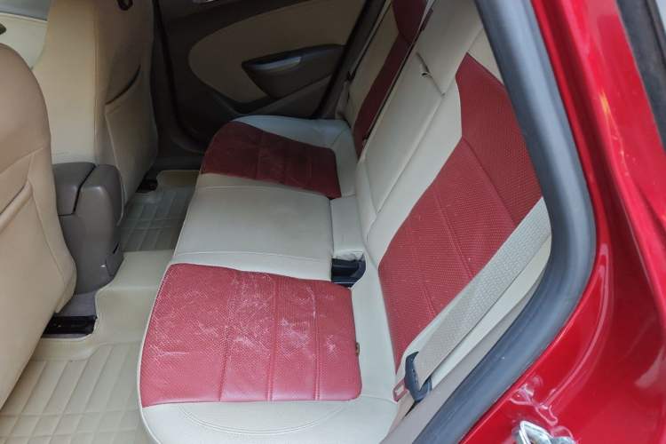 Used Buick GT 2013 GT 1.6L Automatic Fashion Edition Left Rear Seat