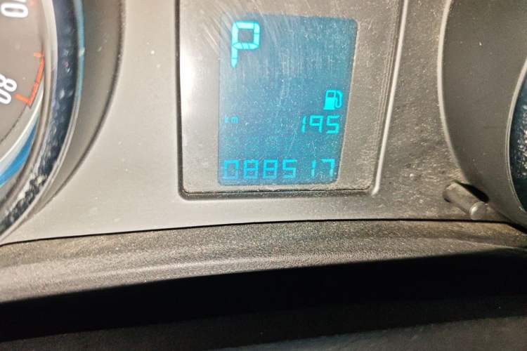 Used Buick GT 2013 XT 1.6L Automatic Fashion Edition Odometer Close Up