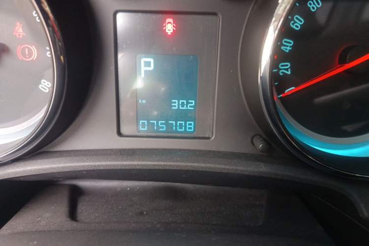 Used Buick GT 2013 XT 1.6T Automatic Fashion Sport Edition Odometer Close Up