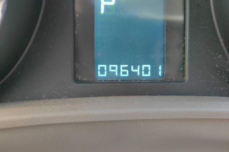 Used Buick GT 2013 GT 1.6L Automatic Fashion Edition Odometer Close Up