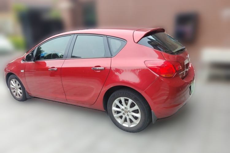 Used Buick GT 2013 XT 1.6L Automatic Fashion Edition Rear Left 45 Deg