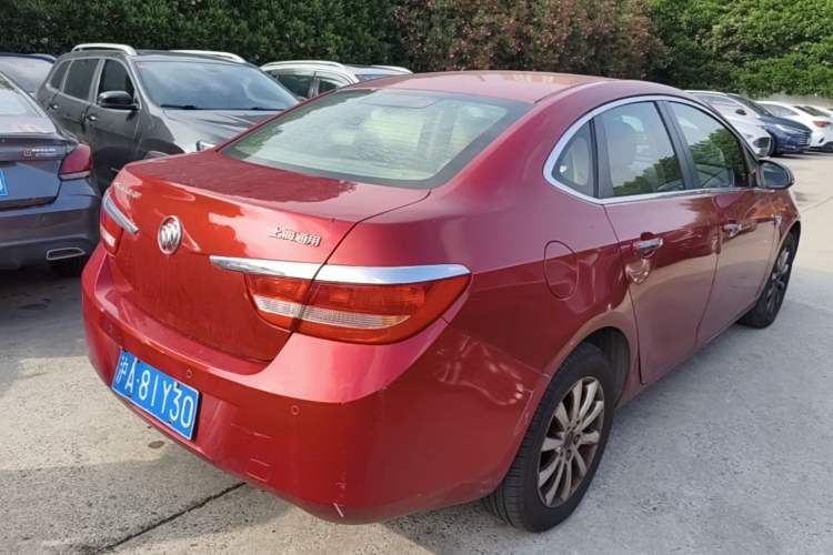 Used Buick GT 2013 GT 1.6L Automatic Fashion Edition Rear Right 45 Deg