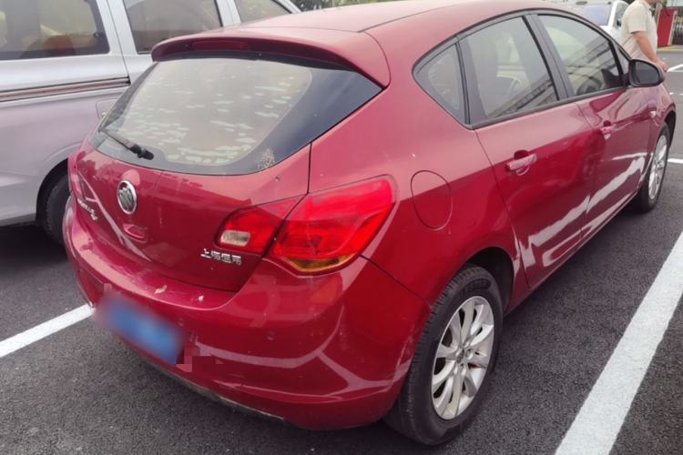 Used Buick GT 2013 XT 1.6L Automatic Fashion Edition Rear Right 45 Deg