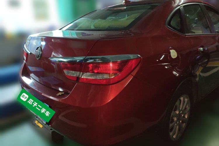 Used Buick GT 2013 GT 1.6L Automatic Fashion Edition Rear Right 45 Deg