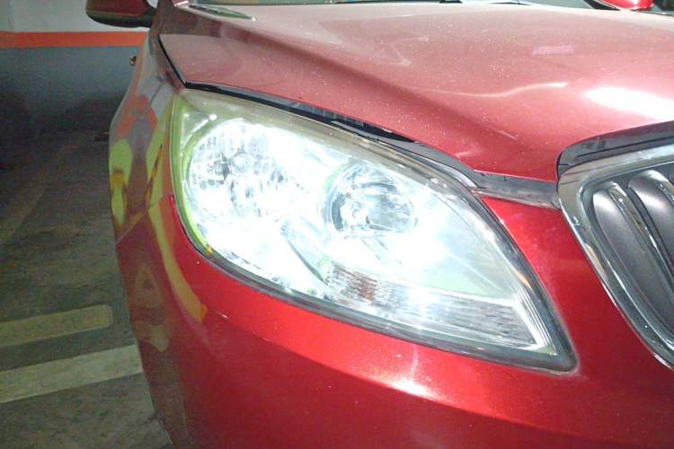 Used Buick GT 2013 GT 1.6L Automatic Fashion Edition Right Front Headlight