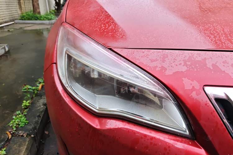 Used Buick GT 2013 XT 1.6L Automatic Comfort Edition Right Front Headlight