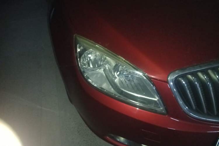 Used Buick GT 2013 GT 1.6L Automatic Fashion Edition Right Front Headlight