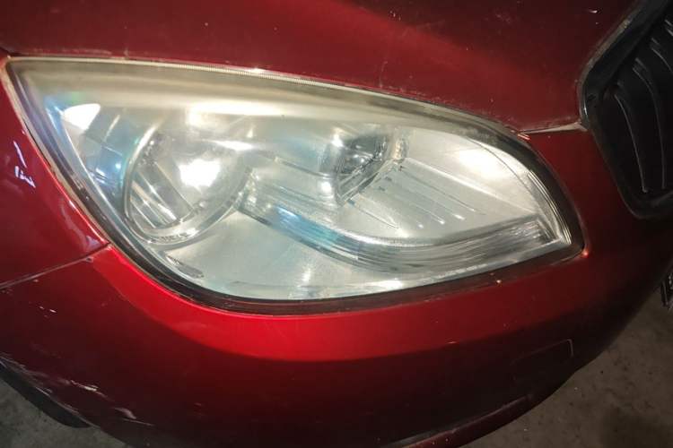 Used Buick GT 2013 GT 1.6L Automatic Fashion Edition Right Front Headlight