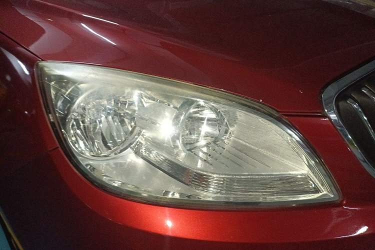 Used Buick GT 2013 GT 1.6L Automatic Fashion Edition Right Front Headlight