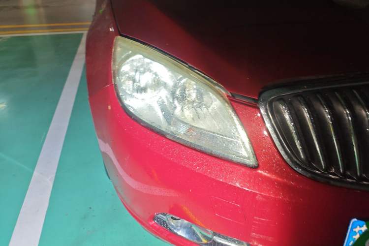 Used Buick GT 2013 GT 1.6L Automatic Fashion Edition Right Front Headlight