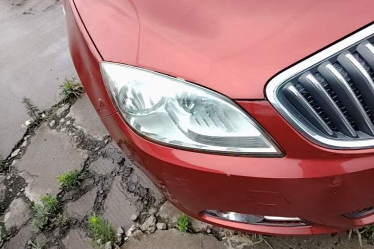 Used Buick GT 2013 GT 1.6L Automatic Fashion Edition Right Front Headlight
