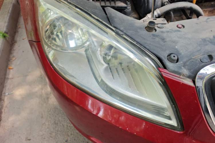 Used Buick GT 2013 GT 1.6L Automatic Fashion Edition Right Front Headlight