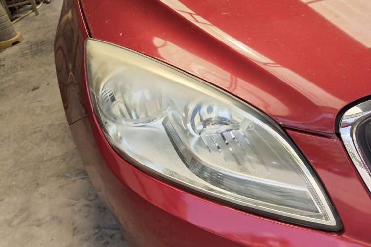 Used Buick GT 2013 GT 1.6L Automatic Fashion Edition Right Front Headlight