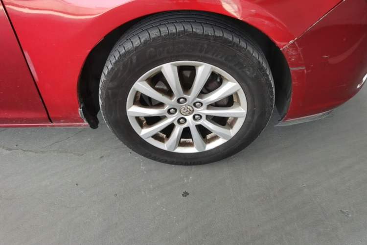Used Buick GT 2013 GT 1.6L Automatic Fashion Edition Right Front Wheel Hub