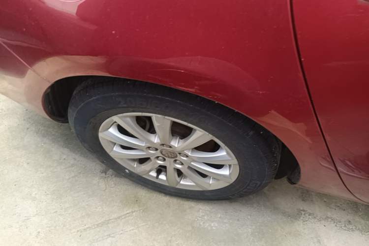 Used Buick GT 2013 GT 1.6L Manual Entry-Level Model Right Rear Wheel Hub