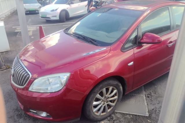Used Buick GT 2013 GT 1.6L Automatic Fashion Edition