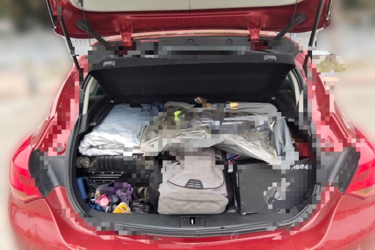 Used Buick GT 2013 XT 1.6L Automatic Fashion Edition Trunk