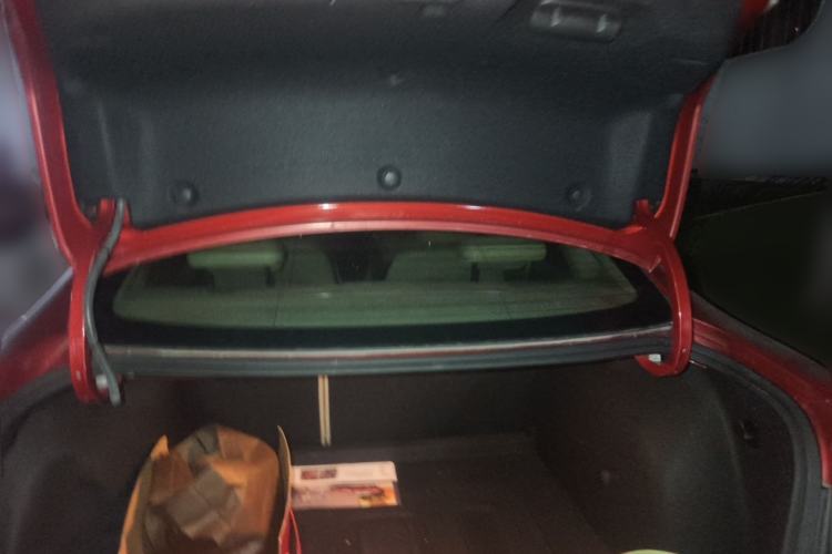 Used Buick GT 2013 GT 1.6L Automatic Fashion Edition Trunk