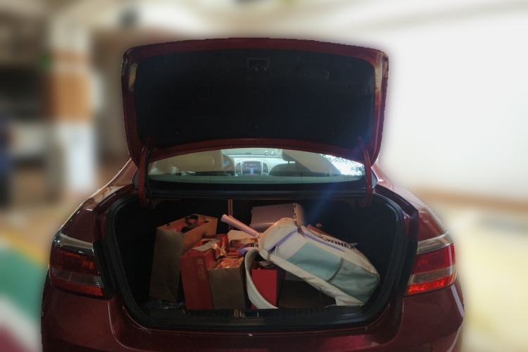 Used Buick GT 2013 GT 1.6L Automatic Fashion Edition Trunk