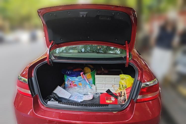 Used Buick GT 2013 GT 1.6L Automatic Fashion Edition Trunk