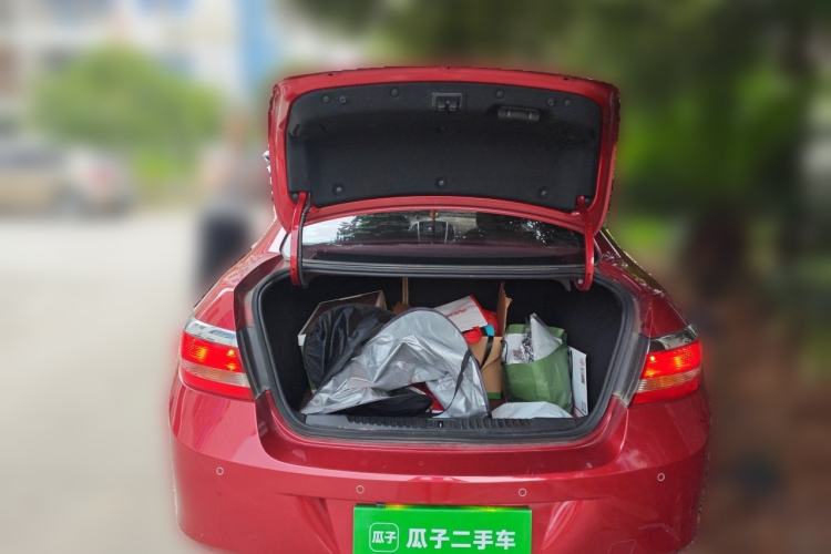 Used Buick GT 2013 GT 1.6L Automatic Fashion Edition Trunk