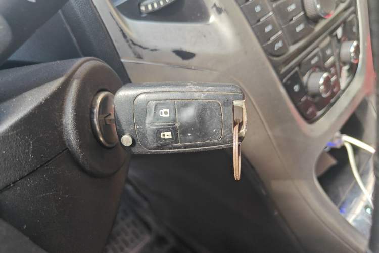 Used Buick GT 2013 XT 1.6L Automatic Fashion Edition Vehicle Key