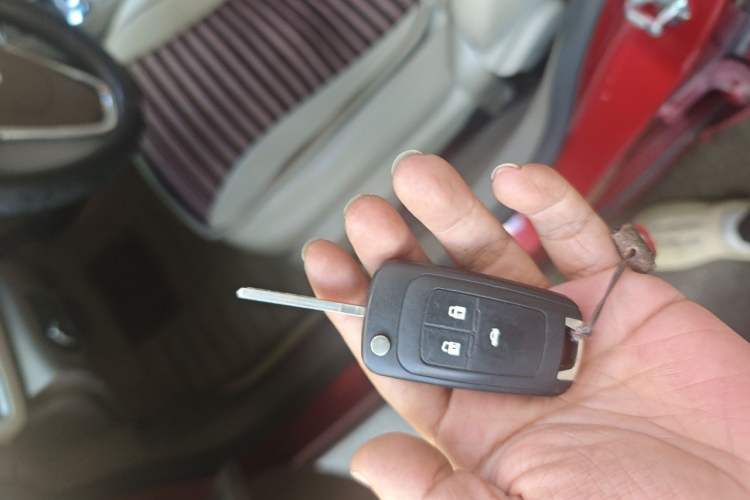 Used Buick GT 2013 GT 1.6L Automatic Fashion Edition Vehicle Key
