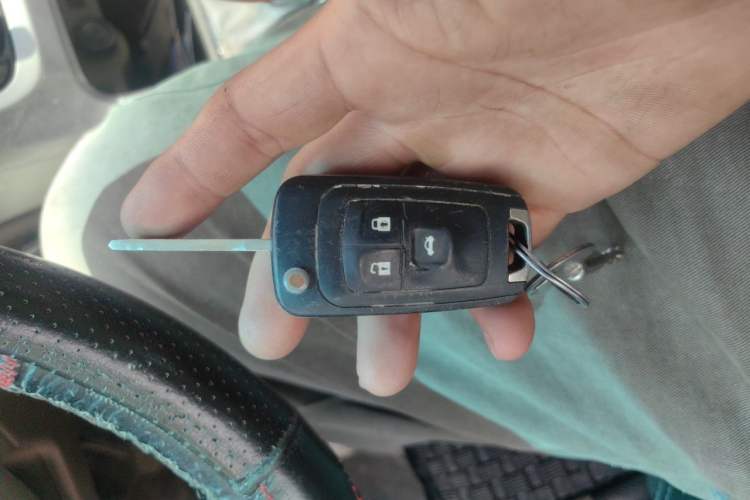 Used Buick GT 2013 GT 1.6L Manual Entry-Level Model Vehicle Key