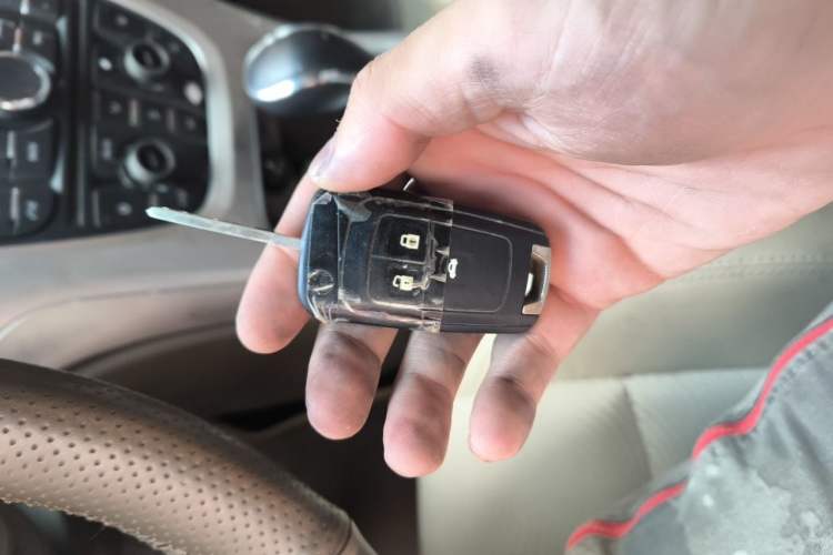 Used Buick GT 2013 GT 1.6L Automatic Fashion Edition Vehicle Key