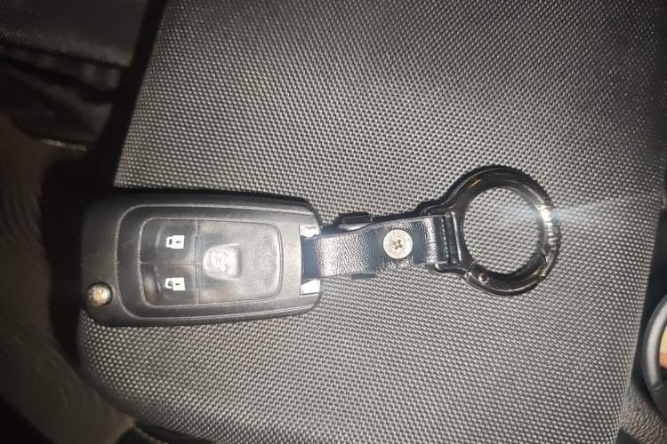 Used Buick GT 2013 XT 1.6L Automatic Fashion Edition Vehicle Key