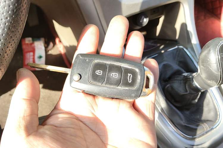 Used Buick GT 2013 GT 1.6L Manual Entry-Level Model Vehicle Key