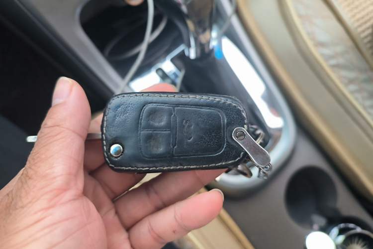 Used Buick GT 2013 GT 1.6L Automatic Comfort Edition Vehicle Key