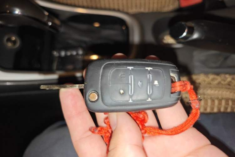 Used Buick GT 2013 XT 1.6L Automatic Comfort Edition Vehicle Key