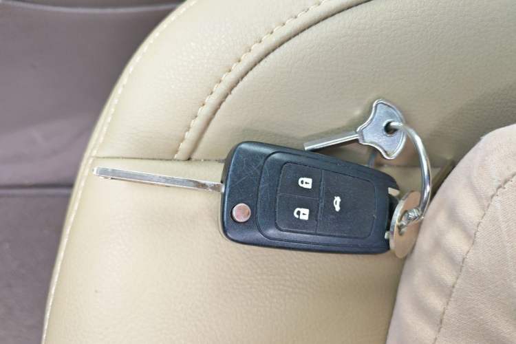 Used Buick GT 2013 GT 1.6L Automatic Fashion Edition Vehicle Key