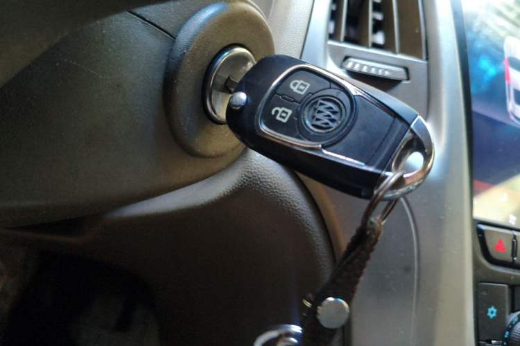 Used Buick GT 2013 GT 1.6L Automatic Fashion Edition Vehicle Key