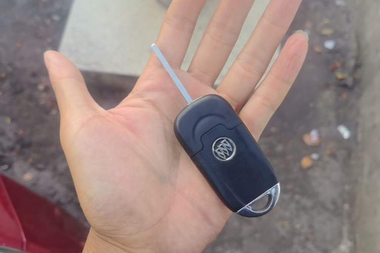 Used Buick GT 2013 GT 1.6L Automatic Fashion Edition Vehicle Key