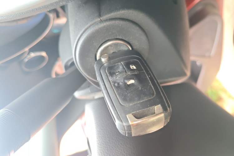 Used Buick GT 2013 GT 1.8L Automatic Fashion Edition Vehicle Key