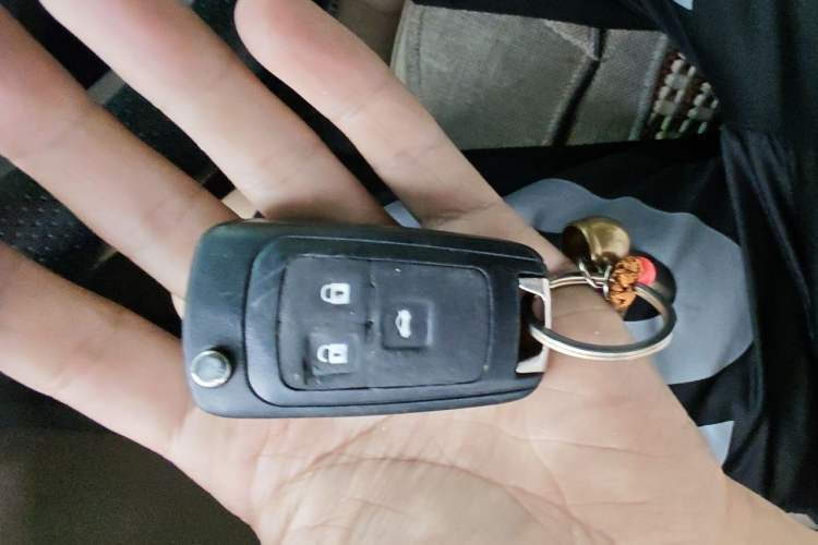 Used Buick GT 2013 GT 1.6L Automatic Fashion Edition Vehicle Key