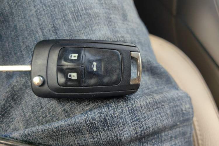 Used Buick GT 2013 GT 1.6L Automatic Fashion Edition Vehicle Key
