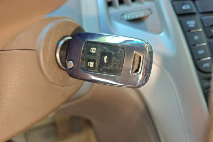 Used Buick GT 2013 GT 1.6L Automatic Fashion Edition Vehicle Key