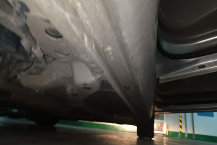 Used Buick GT 2013 GT 1.6L Automatic Fashion Edition Chassis Rear Right