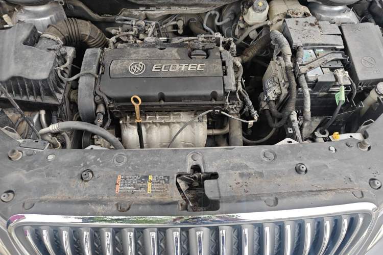 Used Buick GT 2013 GT 1.6L Manual Entry-Level Model Engine Bay