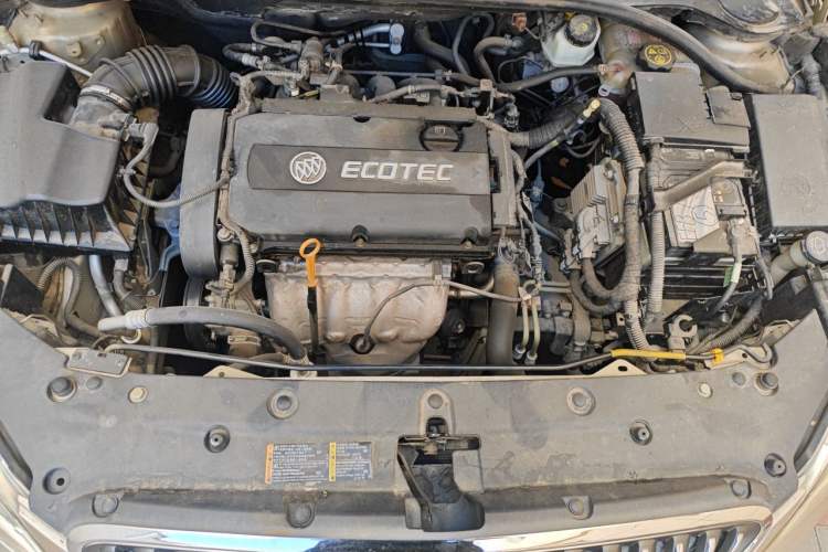 Used Buick GT 2013 GT 1.6L Automatic Fashion Edition Engine Bay
