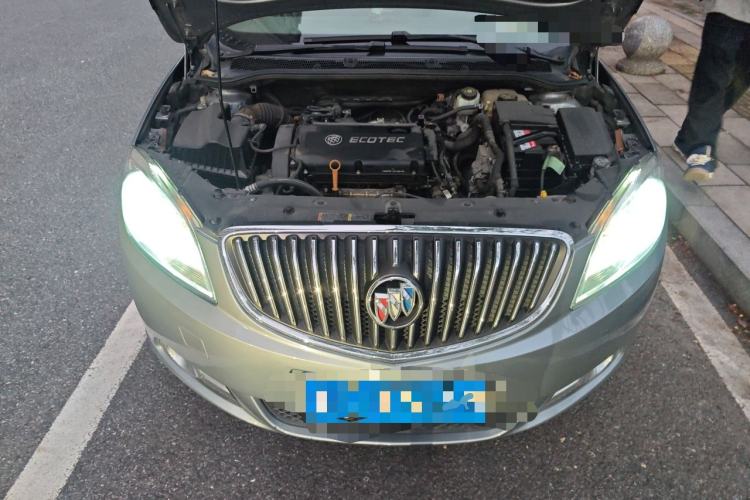 Used Buick GT 2013 GT 1.6L Automatic Fashion Edition Engine Bay