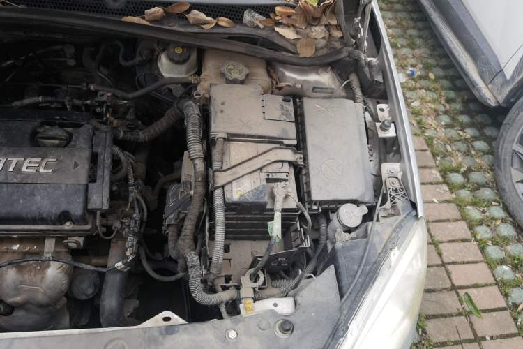 Used Buick GT 2013 GT 1.6L Manual Entry-Level Model Engine Bay Left