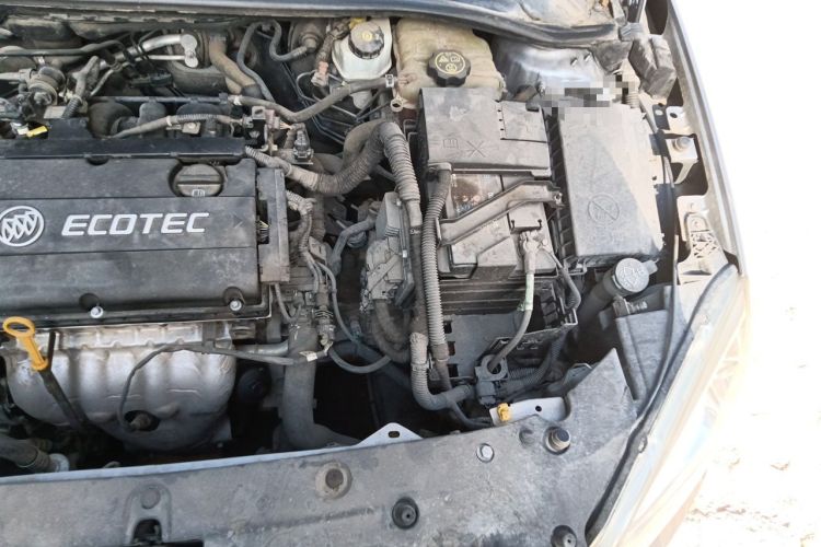 Used Buick GT 2013 GT 1.6L Manual Entry-Level Model Engine Bay Left