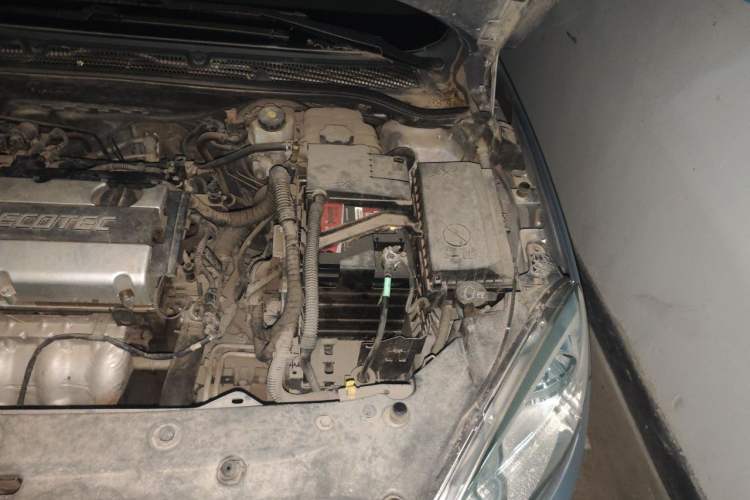 Used Buick GT 2013 GT 1.6L Automatic Comfort Edition Engine Bay Left