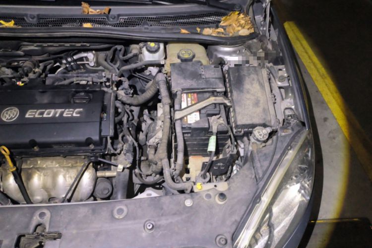 Used Buick GT 2013 GT 1.6L Manual Entry-Level Model Engine Bay Left