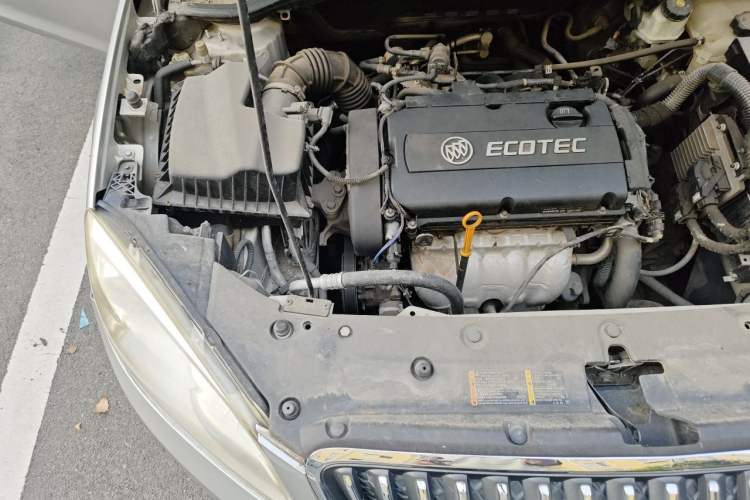 Used Buick GT 2013 GT 1.6L Manual Entry-Level Model Engine Bay Right